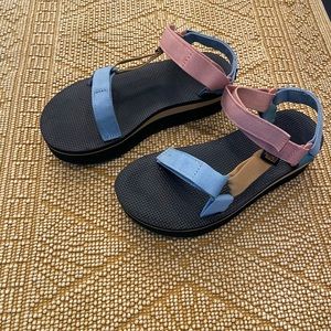 Teva Flatform